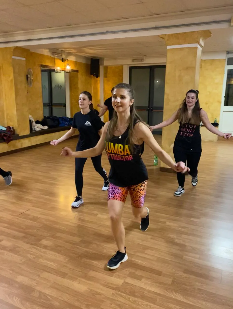 Zumba Fitness a Riano: orari e corso per principianti — New Art&Motion Academy